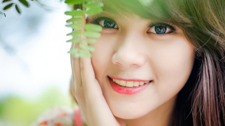 （乡村行·看振兴）山西襄垣：蜜桃催热“采摘游” 甜了民心富了村头